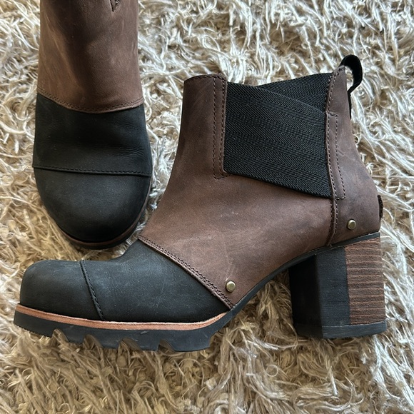 Brown and Black Sorel Addington Chelsea Bootie - Picture 3 of 5